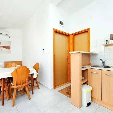 4 Adriatic Pag Apartamento