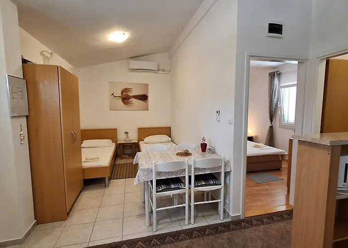 4 Adriatic Pag